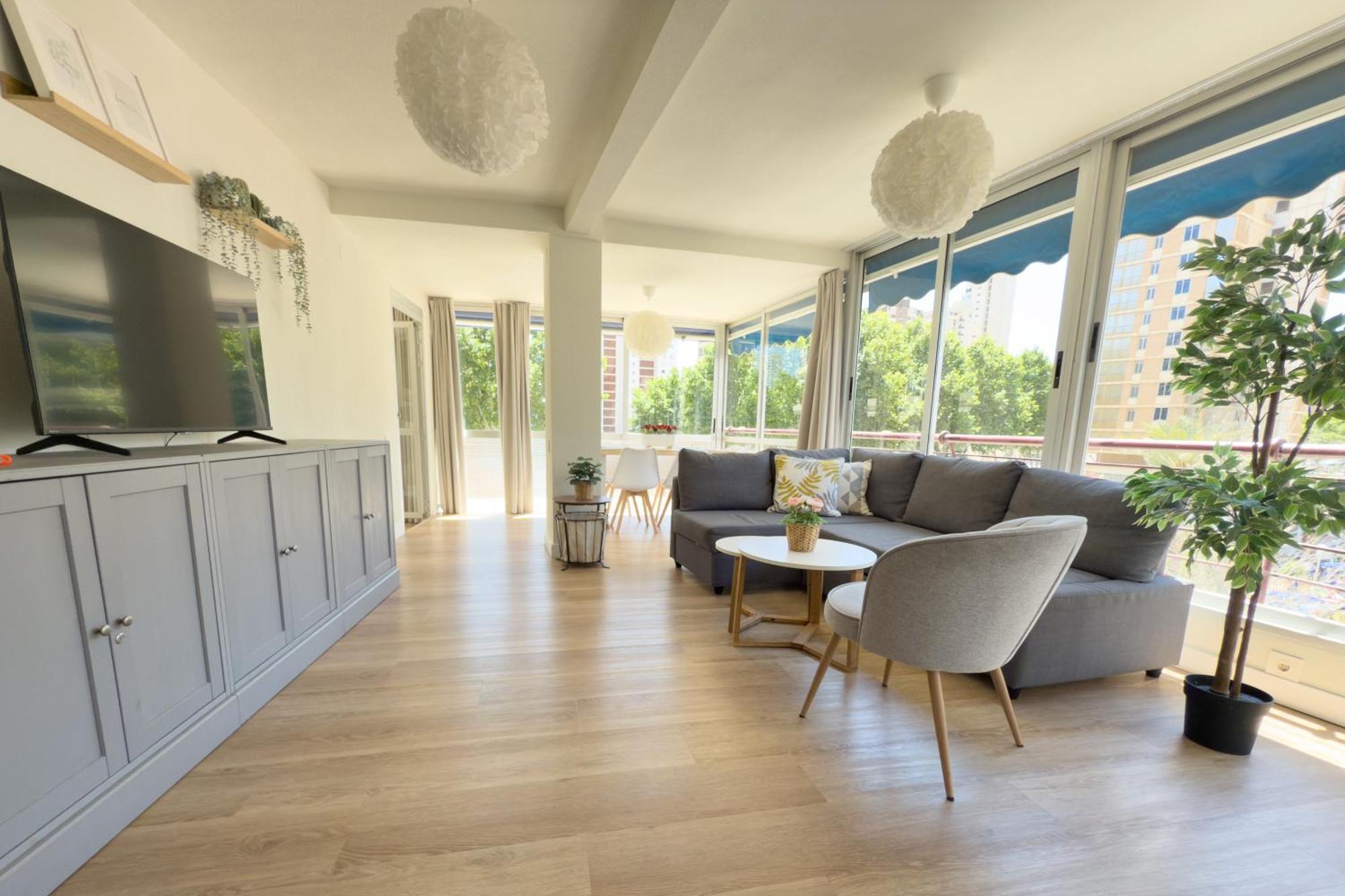 Mucho Gusto Coblanca 3 Apartment